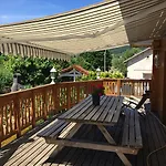 Domek alpejski Le Du Pont Des Fees - Sauna &