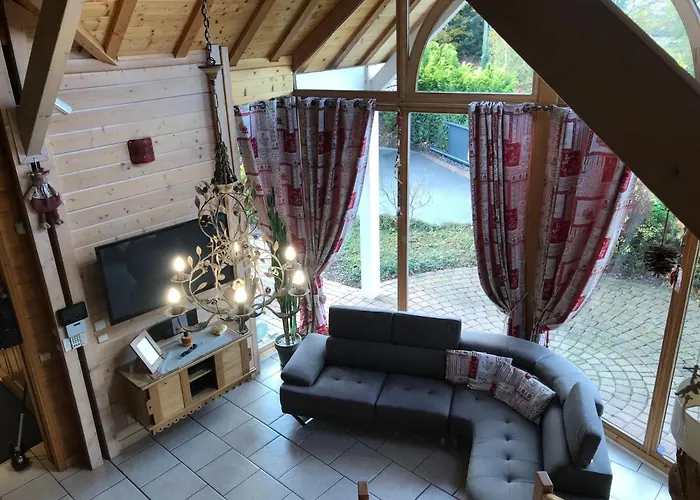 Le Du Pont Des Fees - Sauna & בקתה *